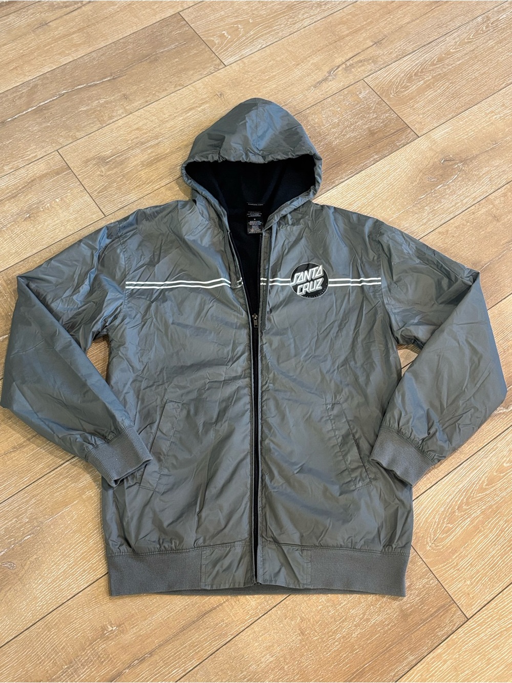 Santa Cruz Hooded Windbreaker Jacket Gray Full Zip Skateboarding Mens Medium
